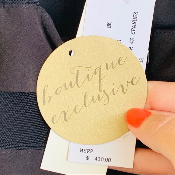 Nicole Miller Collection Laser Cut V Back Dress 12 - Picture 3 of 5